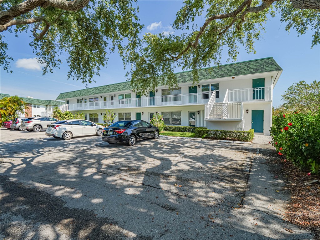 2800 Indian River Boulevard L2