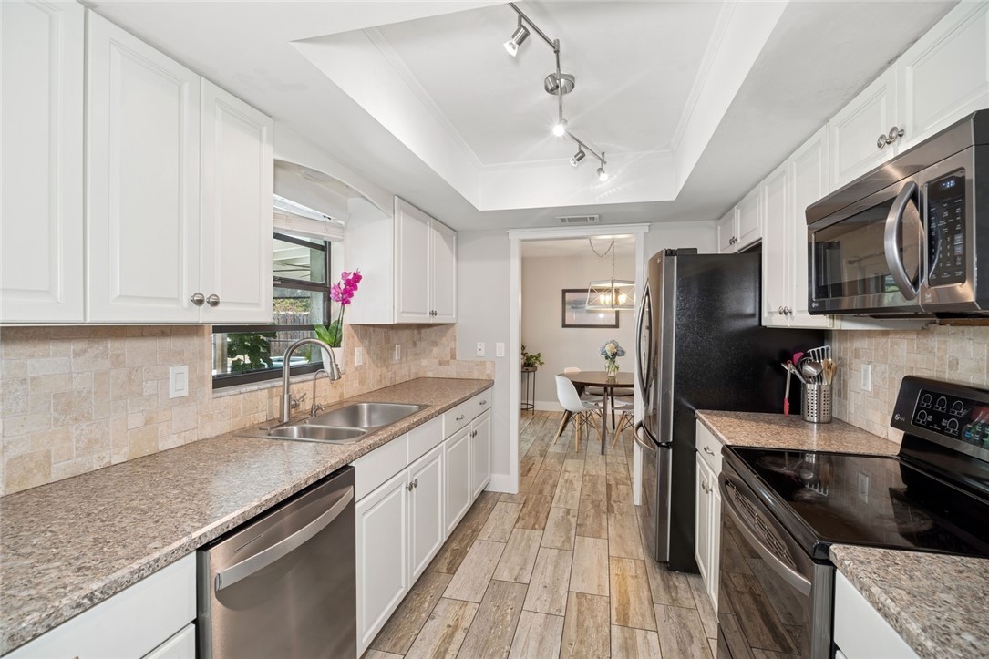 Indialantic, Florida 32903, United States, 4 Bedrooms Bedrooms, ,2 BathroomsBathrooms,Residential,Active,123358