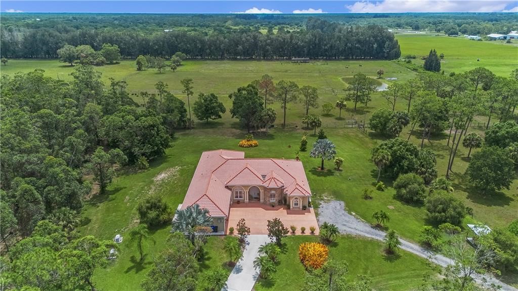 Fellsmere, Florida, 32948, United States, 6 Bedrooms Bedrooms, ,5 BathroomsBathrooms,Residential,Active,1863540