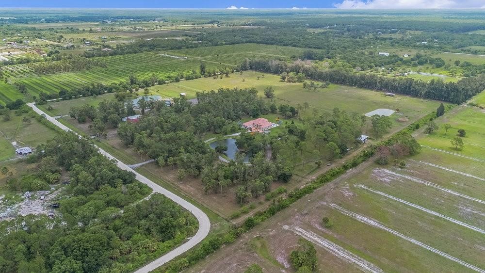 Fellsmere, Florida, 32948, United States, 6 Bedrooms Bedrooms, ,5 BathroomsBathrooms,Residential,Active,1863540
