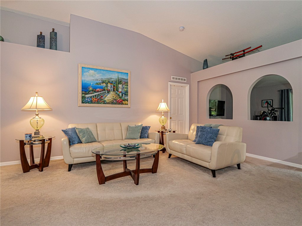 2577 12th Square SW