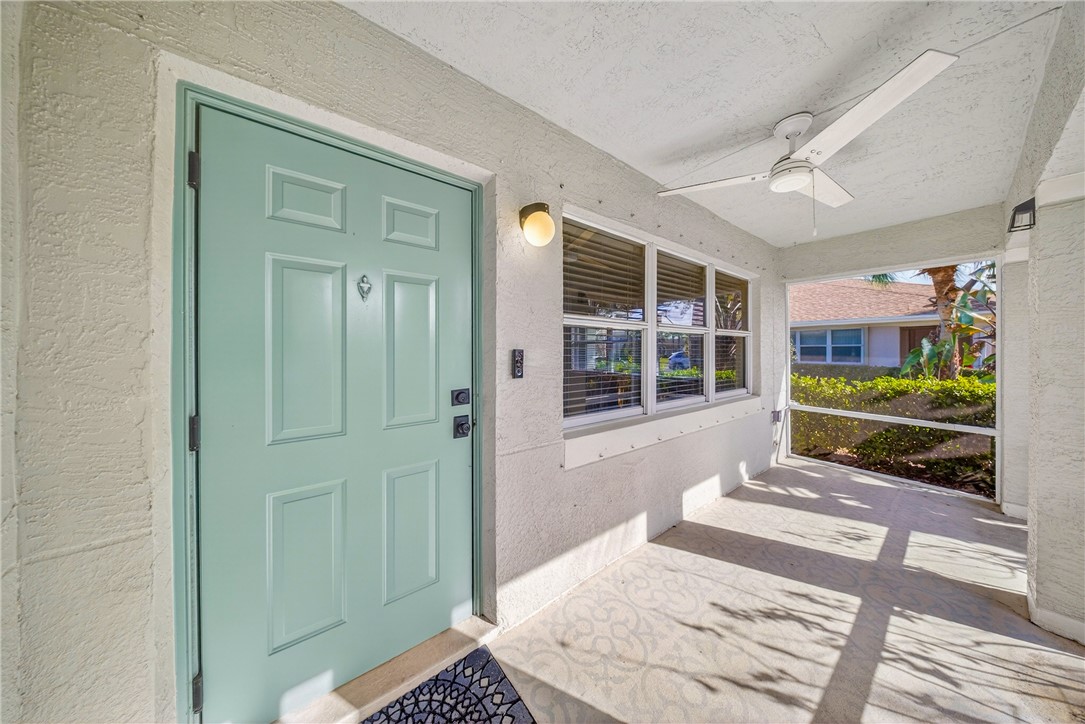 1812 E Sanderling Lane C