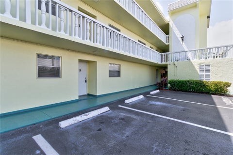 1100 Ponce De Leon Circle N N106, Vero Beach, FL 32960