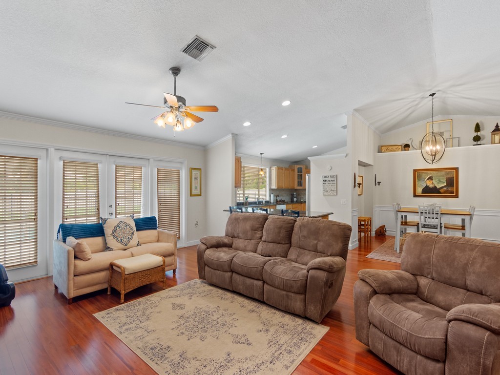 6477 55th Square