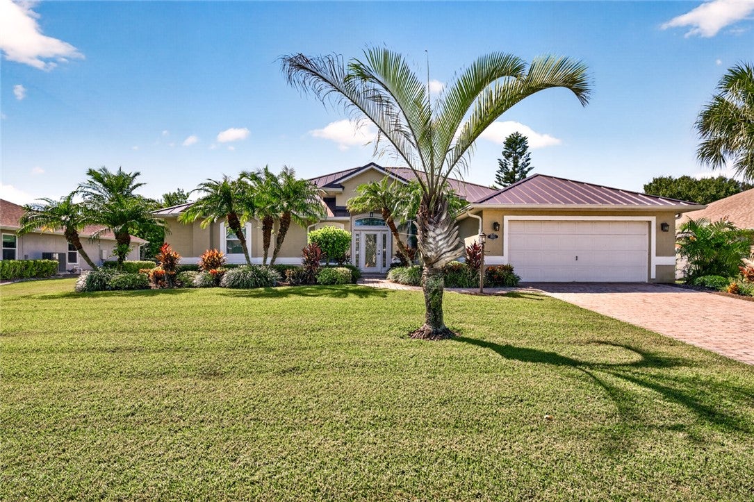 5643 Riverboat Circle Sw, Vero Beach