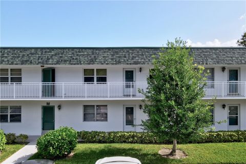 2800 Indian River Boulevard 8M Vero Beach FL 32960