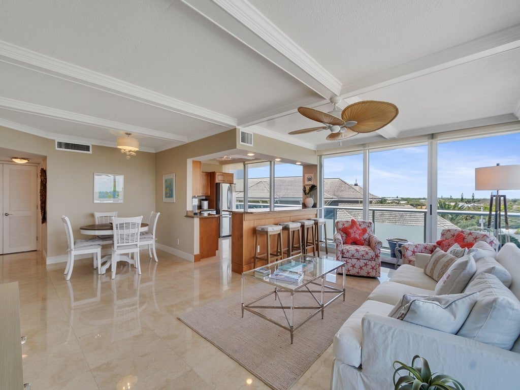 3554 Ocean Drive 501S