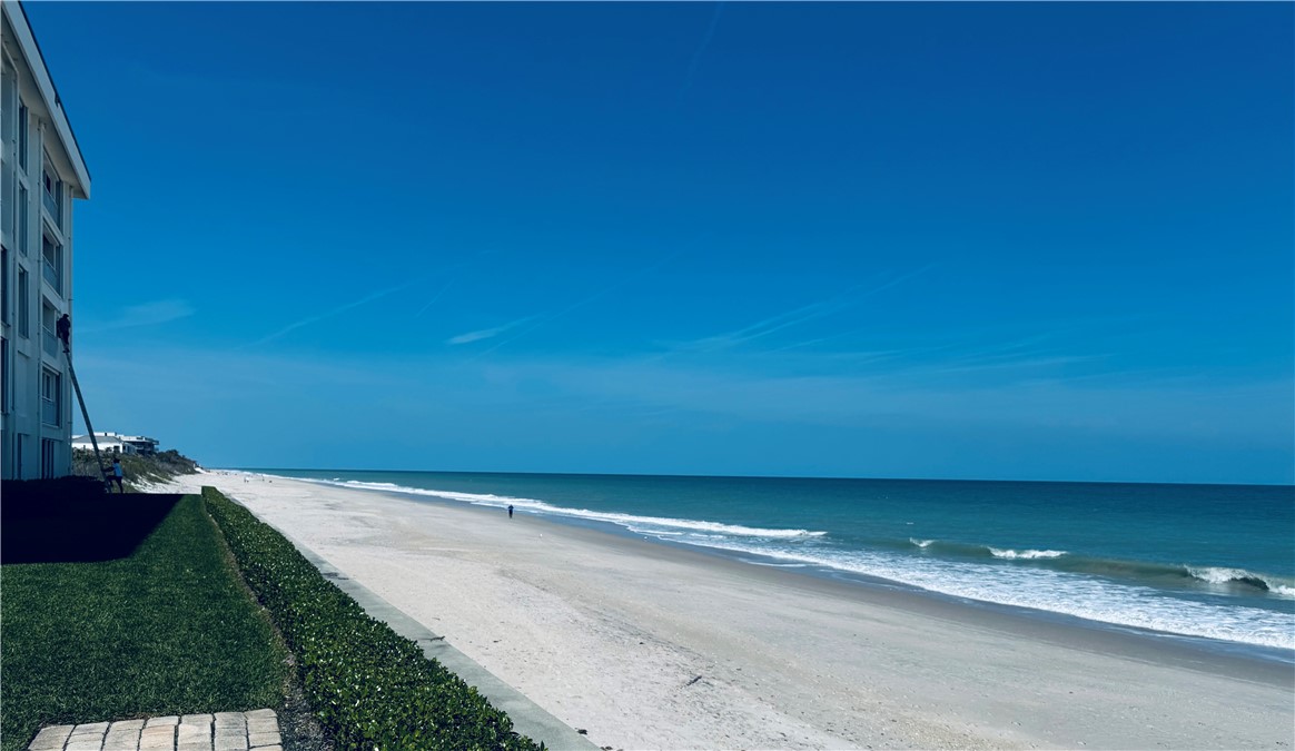 Vero Beach, Florida 32963, United States, 2 Bedrooms Bedrooms, ,2 BathroomsBathrooms,Residential,Active,40523