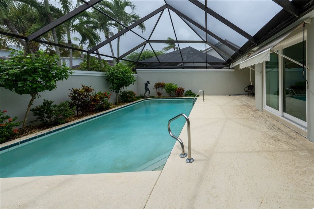 Photo of 1911 Mooringline Drive #D, Vero Beach, FL 32963 (MLS # 291057)