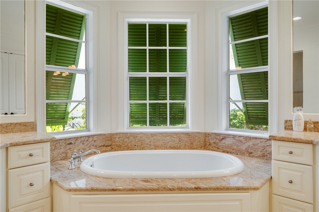 Vero Beach, Florida, 32963, United States, 3 Bedrooms Bedrooms, ,4 BathroomsBathrooms,Residential,Active,1959939