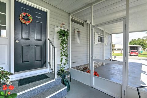 A home in Barefoot Bay