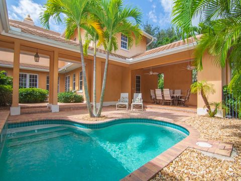 9082 Castle Harbour Circle Vero Beach FL 32963