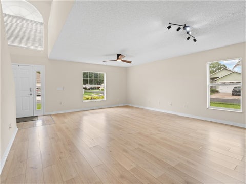 1204 25th Terrace Sw, Vero Beach, FL 32968