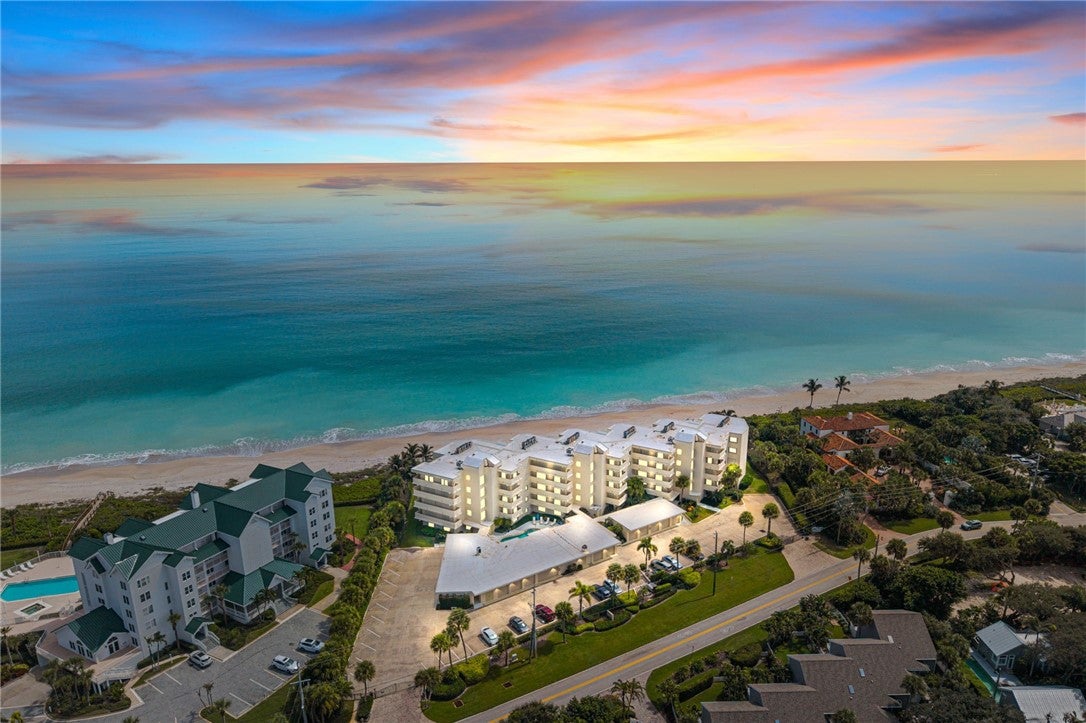 2636 Ocean Drive 105, Vero Beach