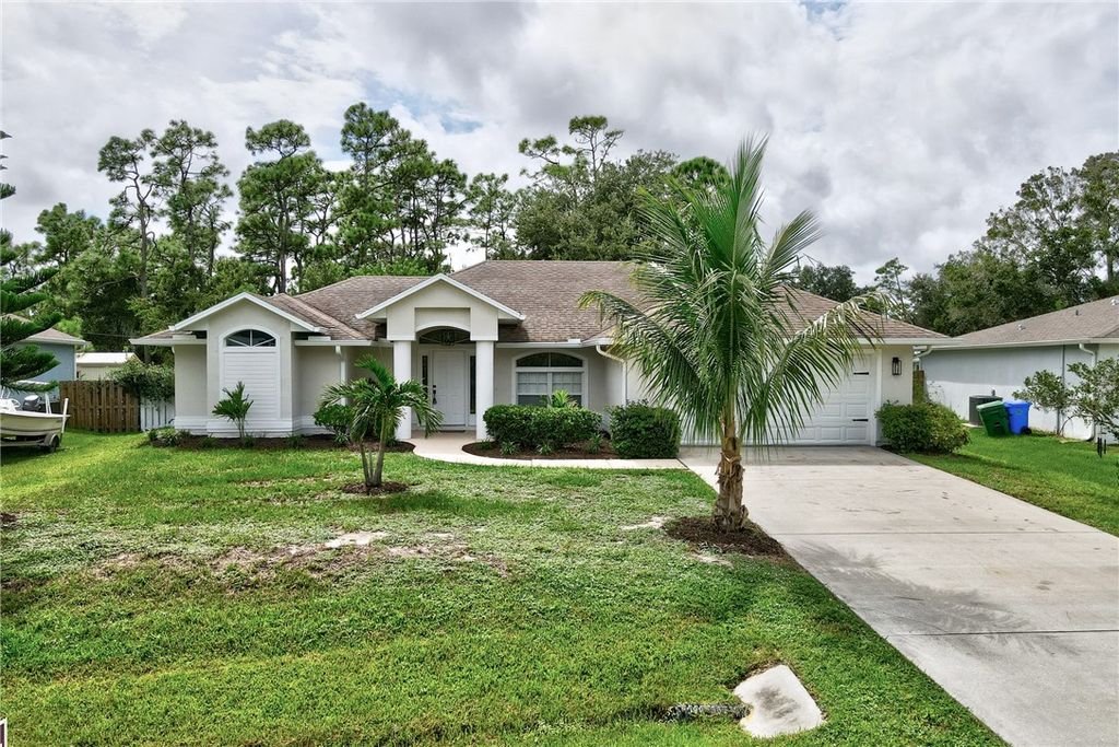 Photo of 1485 Bevan Drive, Sebastian, FL 32958 (MLS # 291041)