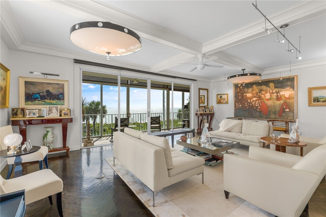 250 Ocean Road 2D