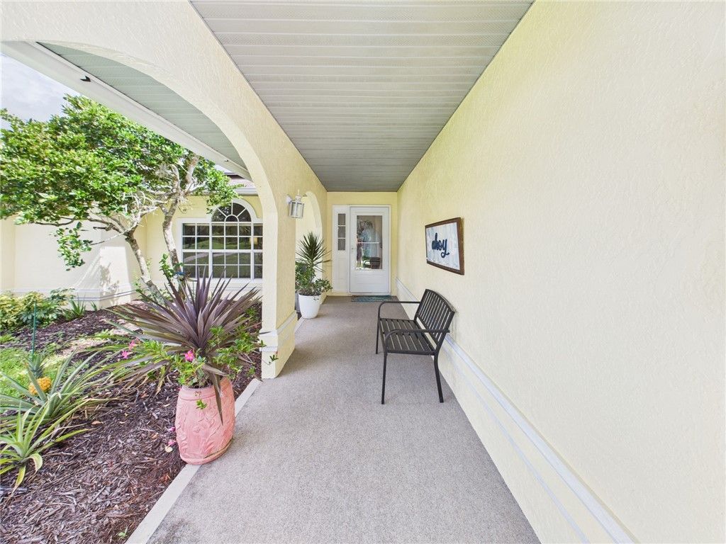 Photo of 907 Starflower Avenue, Sebastian, FL 32958 (MLS # 290266)