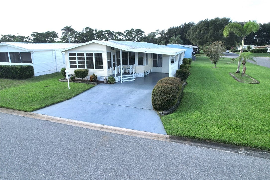 345 Macadamia Drive, Barefoot Bay