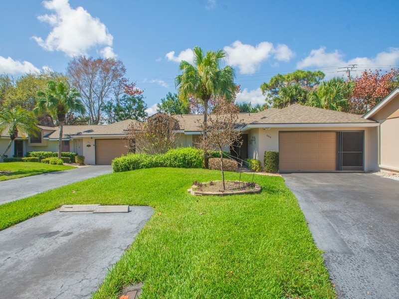 6219 S Mirror Lake Drive