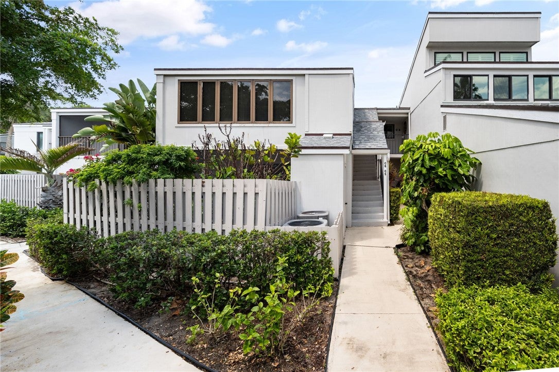 1155 Reef Road C-5
