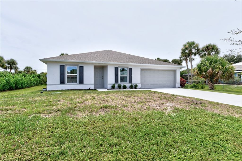 Photo of 450 Kendall Avenue, Sebastian, FL 32958 (MLS # 290887)