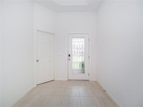 80 52nd Square, Vero Beach, FL 32968