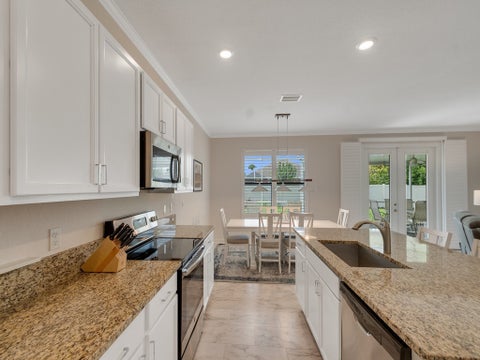 10105 Verona Manor, Vero Beach, FL 32966