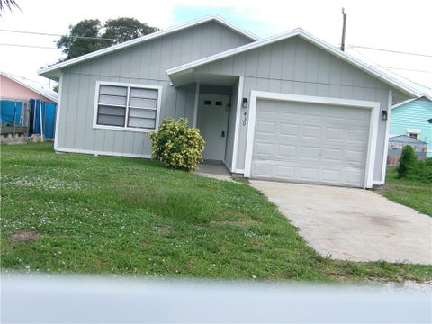 430 13th Street Sw, Vero Beach, FL 32962