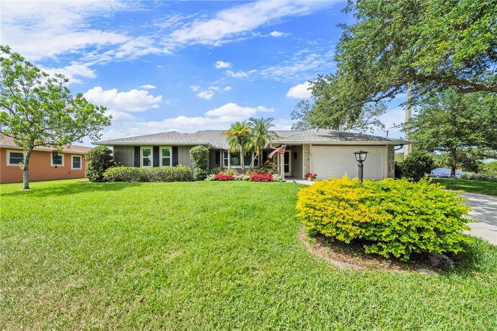 Photo of 101 Joy Haven Drive, Sebastian, FL 32958 (MLS # 291171)