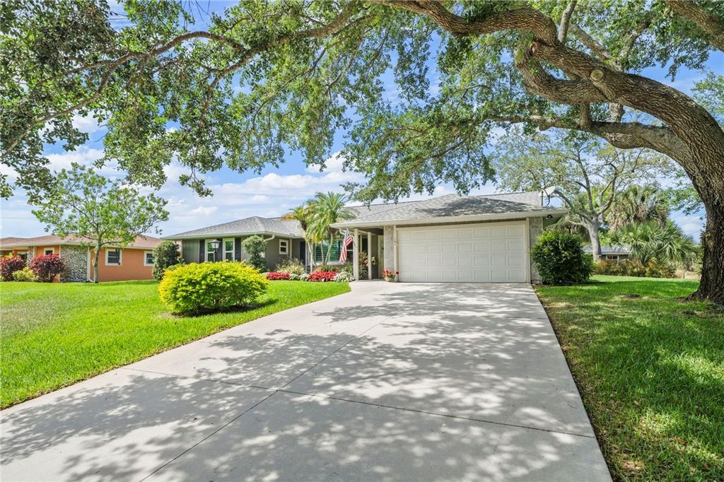 Photo of 101 Joy Haven Drive, Sebastian, FL 32958 (MLS # 291171)