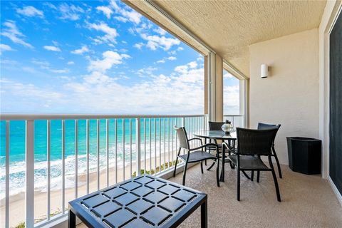 A home in Hutchinson Island