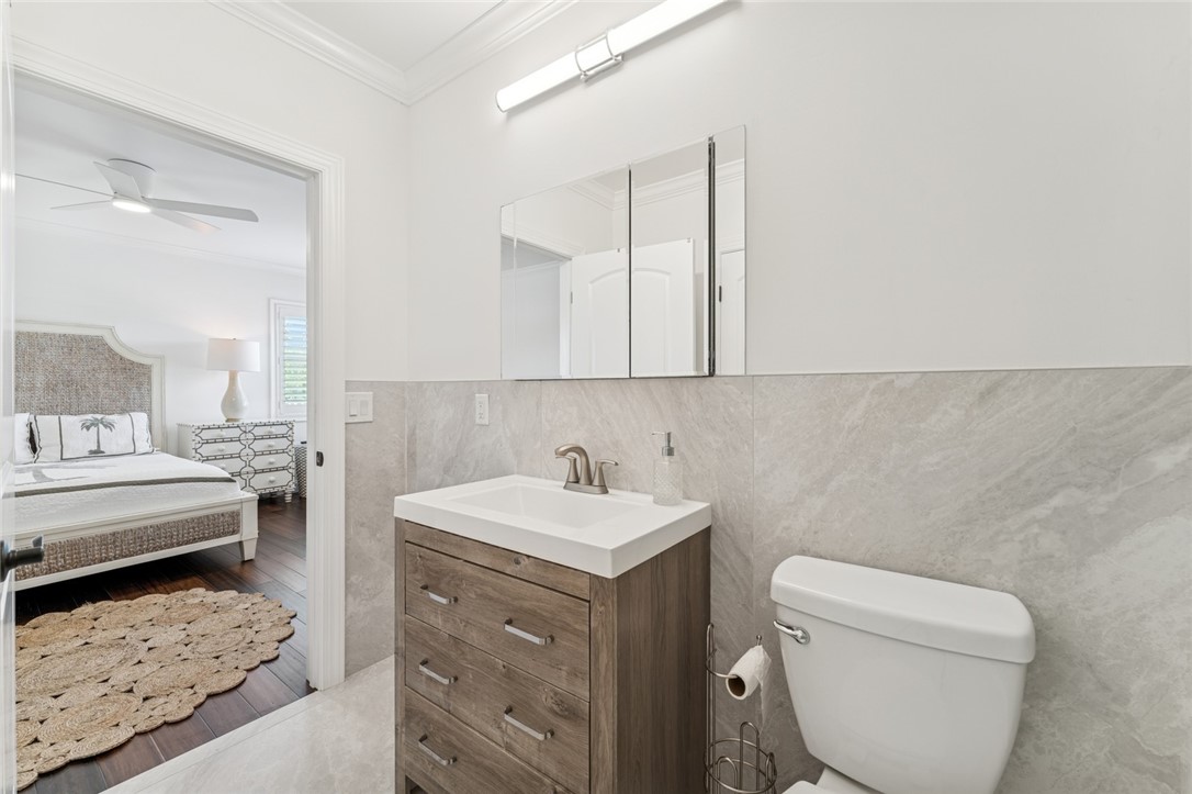 Vero Beach, FL, 32963, US, 5 Bedrooms Bedrooms, ,6 BathroomsBathrooms,Residential,Active,1681474