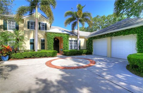 425 Indies Drive Vero Beach FL 32963