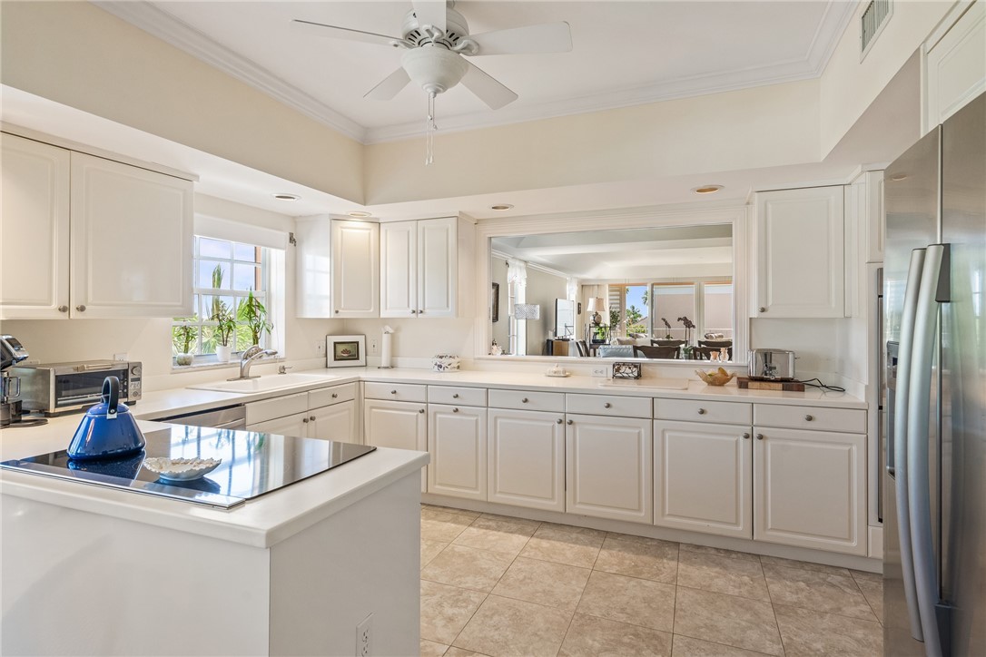 1250 W Southwinds Boulevard 310