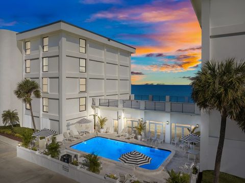 5000 Highway A1a 429 Vero Beach FL 32963