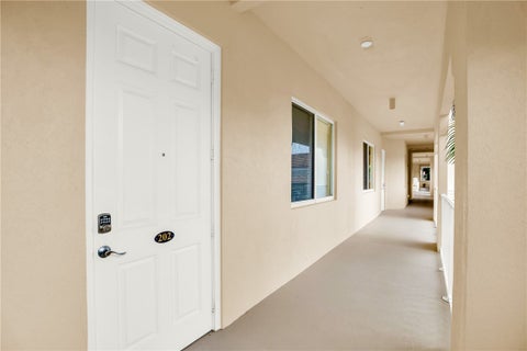 1 Harbour Isle Drive E 202, Fort Pierce, FL 34949