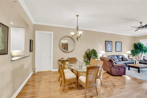 1 Harbour Isle Drive E 202, Fort Pierce, FL 34949
