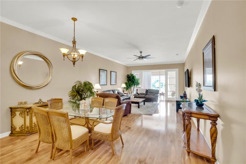 1 Harbour Isle Drive E 202, Fort Pierce, FL 34949