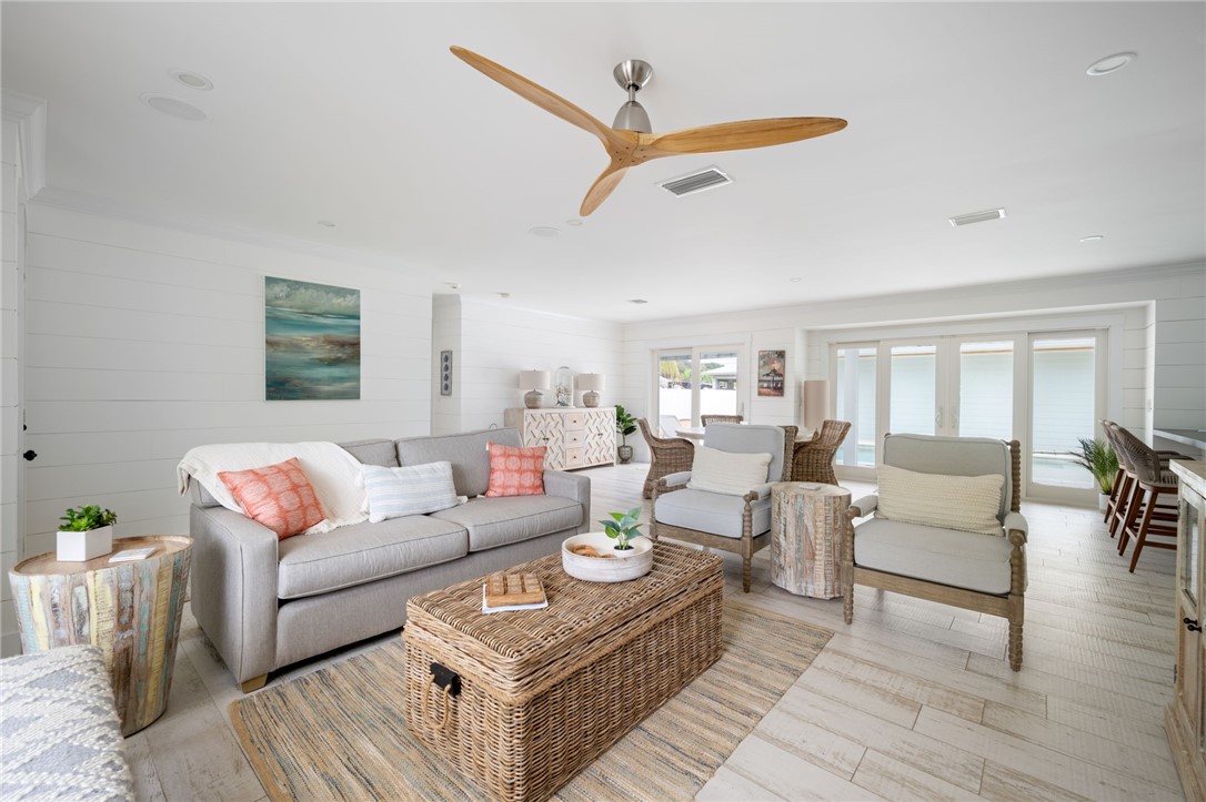 Vero Beach, Florida 32963, United States, 3 Bedrooms Bedrooms, ,3 BathroomsBathrooms,Residential,Active,52294