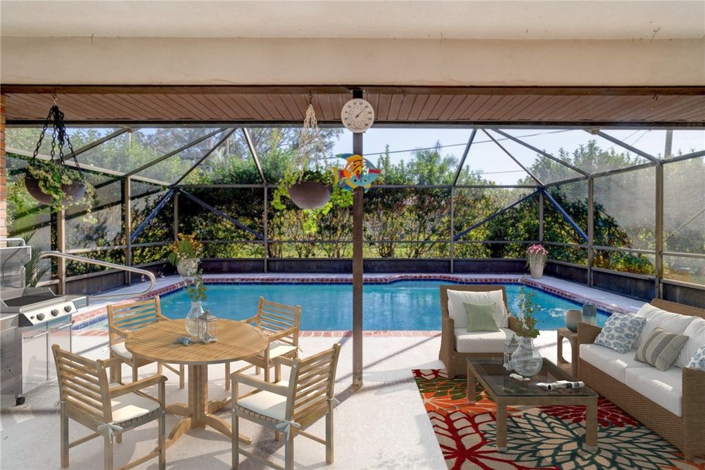 Photo of 871 Salem Avenue, Sebastian, FL 32958 (MLS # 288547)