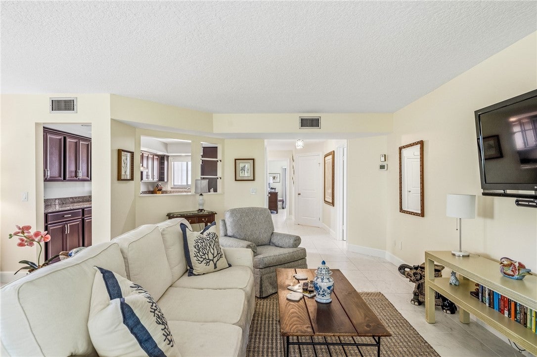1155 Reef Road B-7