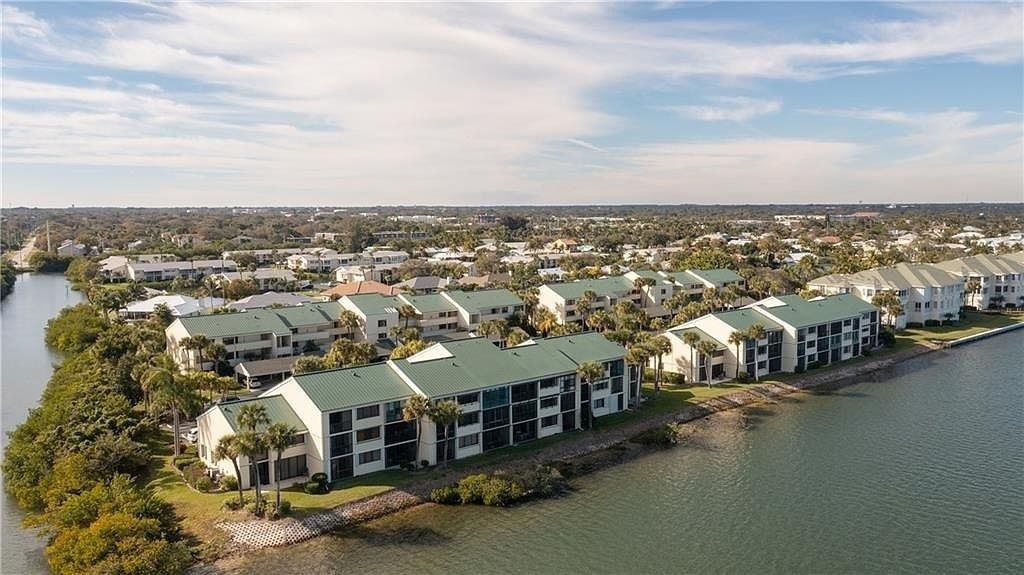 Photo of 1845 Tarpon Lane #G305, Vero Beach, FL 32960 (MLS # 291750)