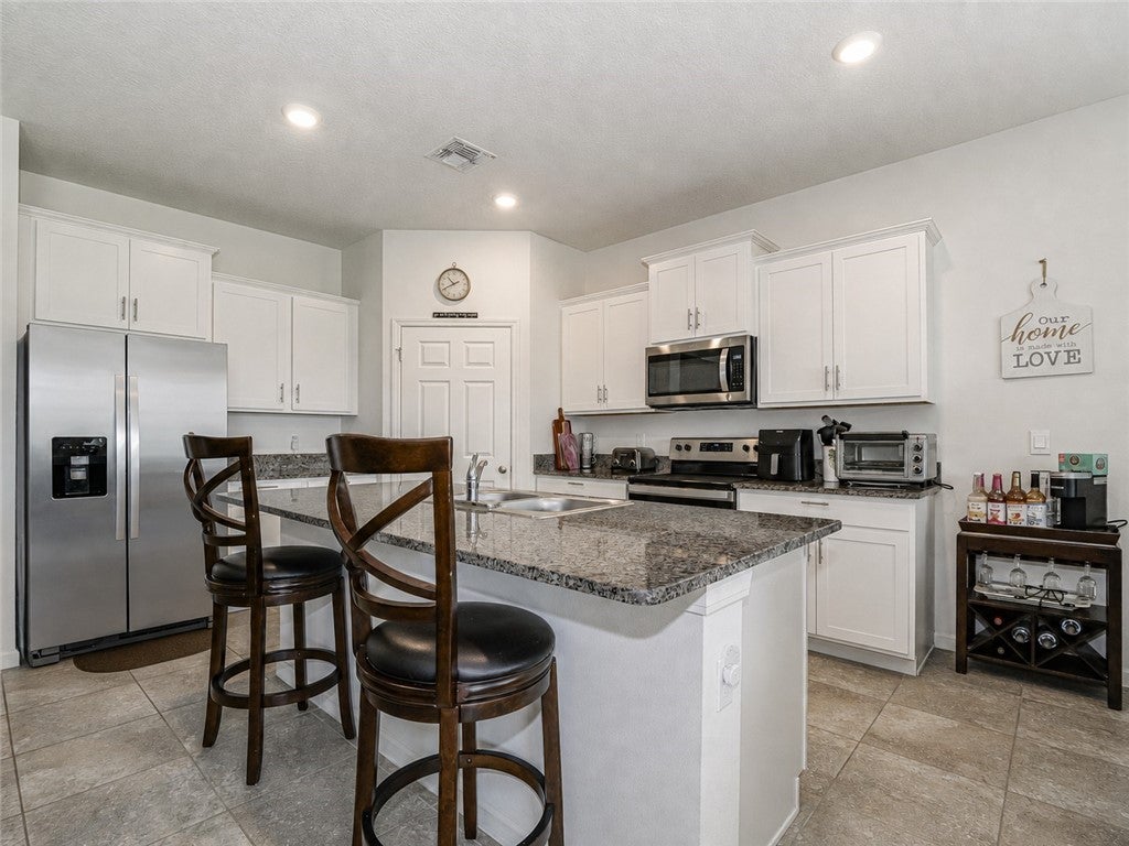 2155 Crowned Eagle Circle SW