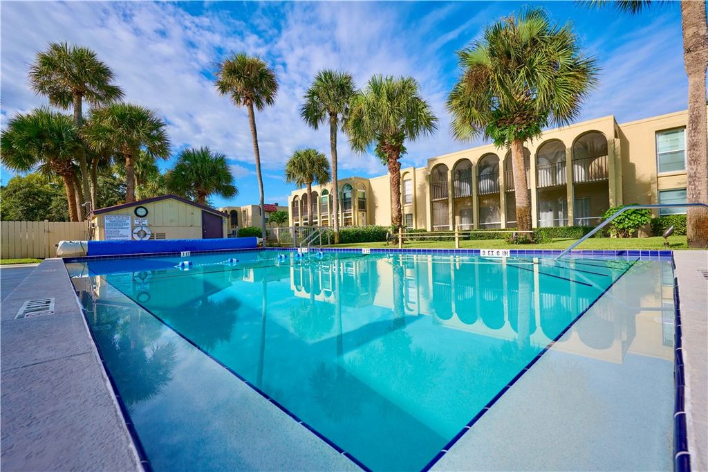 Photo of 835 18th Street #710, Vero Beach, FL 32960 (MLS # 291206)