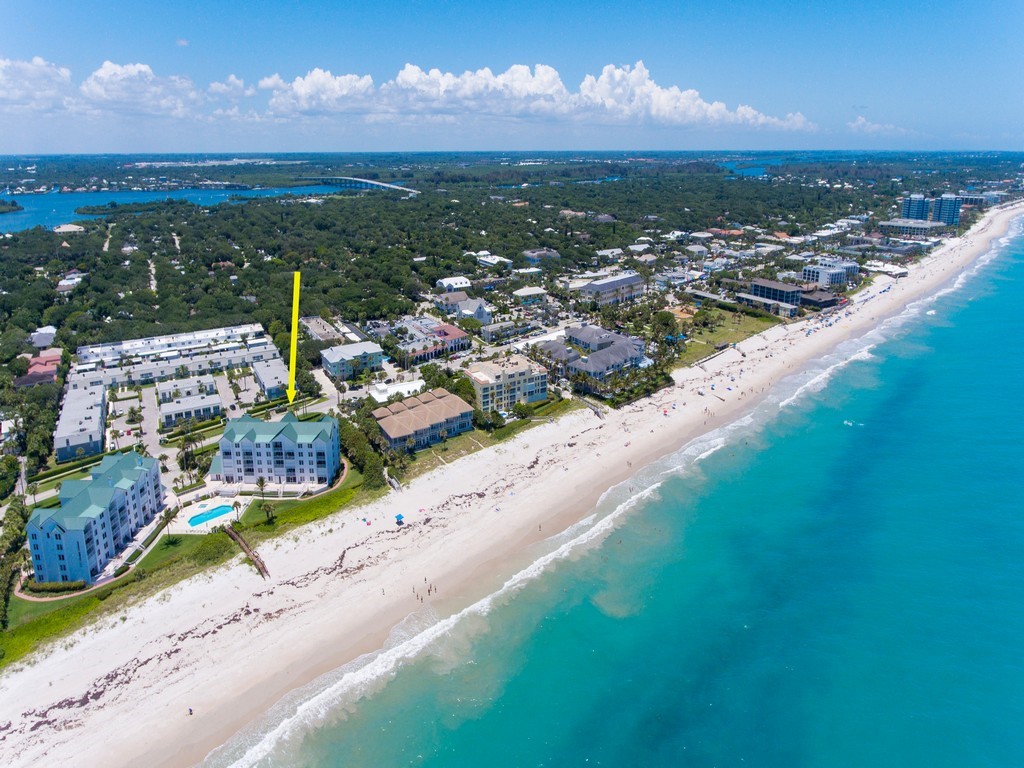 Photo 1 of 36 — 2700 Ocean Drive 303, Vero Beach, FL 32963