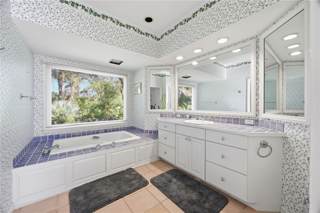 Vero Beach, Florida, 32963, United States, 3 Bedrooms Bedrooms, ,3 BathroomsBathrooms,Residential,Active,1999548