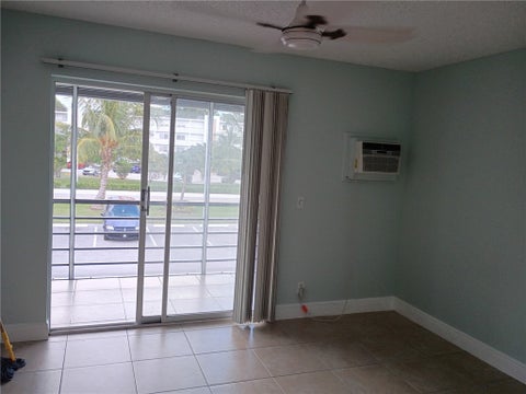 130 Lyndhurst F, Deerfield Beach, FL 33442