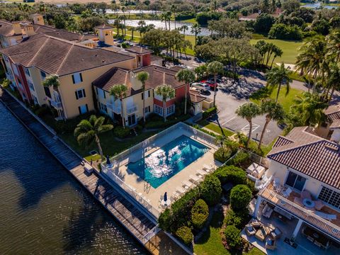 Property photo of 5520 Harbor Village Drive 203, Vero Beach, FL 32967