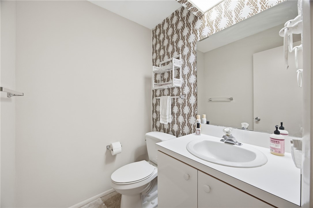 Vero Beach, Florida 32963, United States, 1 Bedroom Bedrooms, ,2 BathroomsBathrooms,Residential,Active,251905