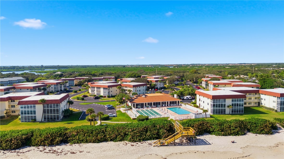 Vero Beach, Florida 32963, United States, 1 Bedroom Bedrooms, ,2 BathroomsBathrooms,Residential,Active,251905